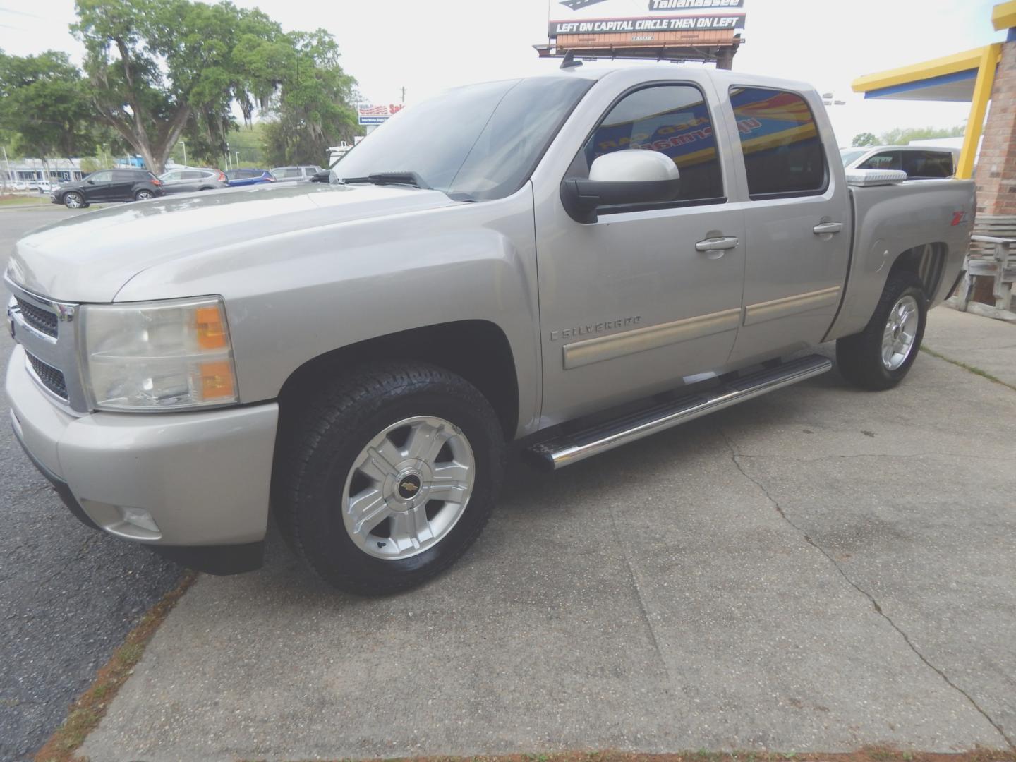 2009 Silver Metallic /Gray Leather Chevrolet Silverado 1500 LTZ Z71 (3GCEK33309G) with an 5.3L engine, Automatic transmission, located at 3120 W Tennessee St, Tallahassee, FL, 32304-1002, (850) 575-6702, 30.458841, -84.349648 - Used Car Supermarket is proud to present you with this loaded immaculate 2009 Chevy Silverado Crew Cab LTZ Z71 with leather and low miles. Used Car Supermarket prides itself in offering you the finest pre-owned vehicle in Tallahassee. Used Car Supermarket has been locally family owned and operated f - Photo#0